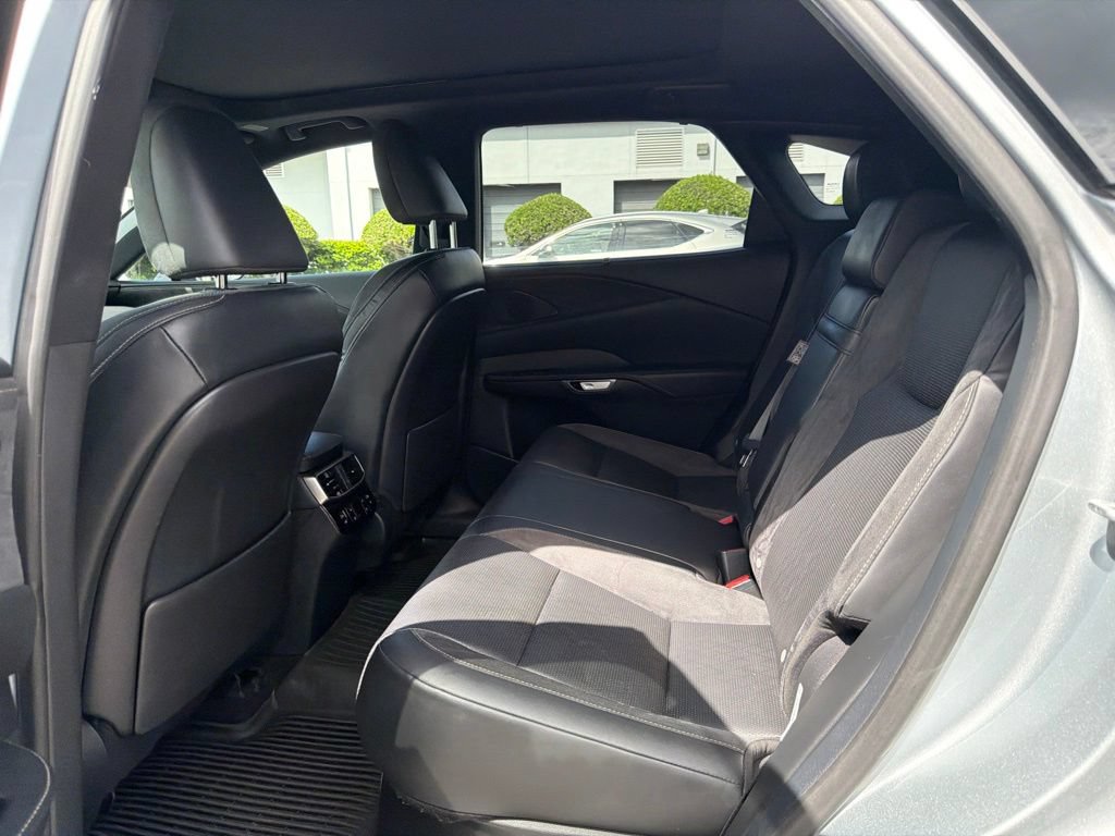 Used 2023 Lexus RX 350 AWD w/ Cold Area Package image 13