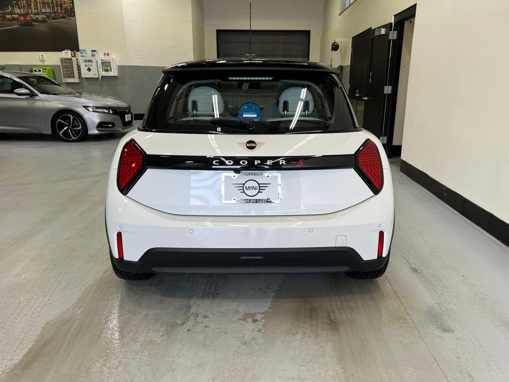 Used 2025 MINI Cooper S image 4