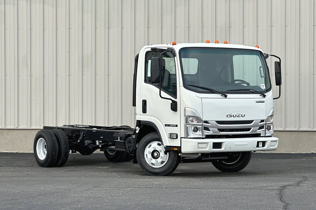 Used 2024 Isuzu NPR RWD image 2