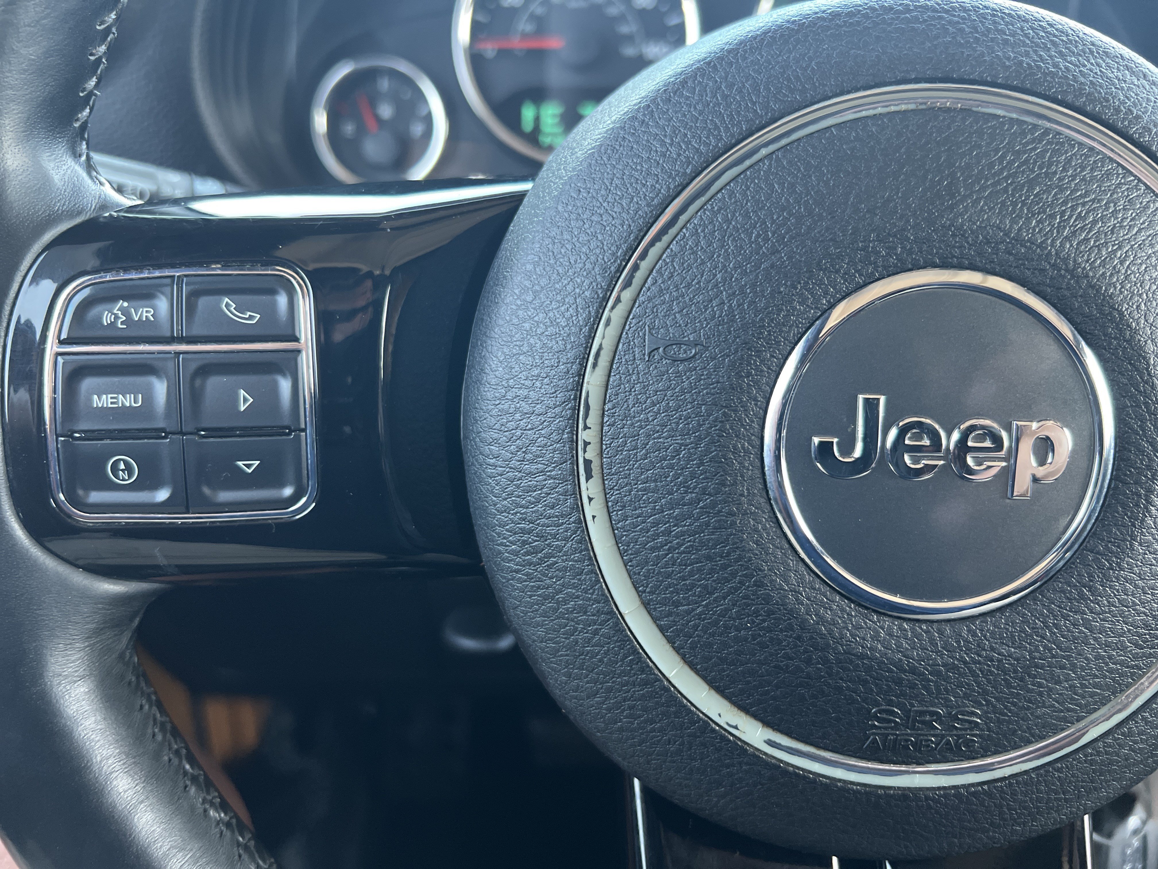 Used 2014 Jeep Wrangler Unlimited Sahara AWD/4WD image 27