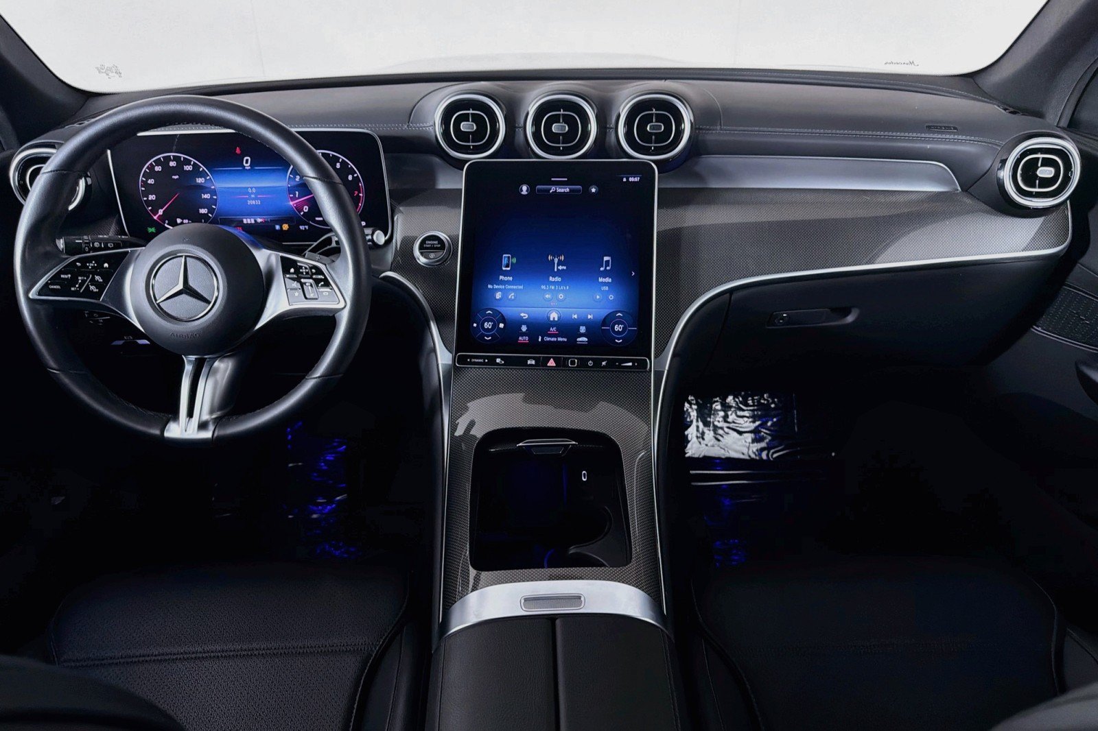 Certified 2024 Mercedes-Benz GLC 300 image 6