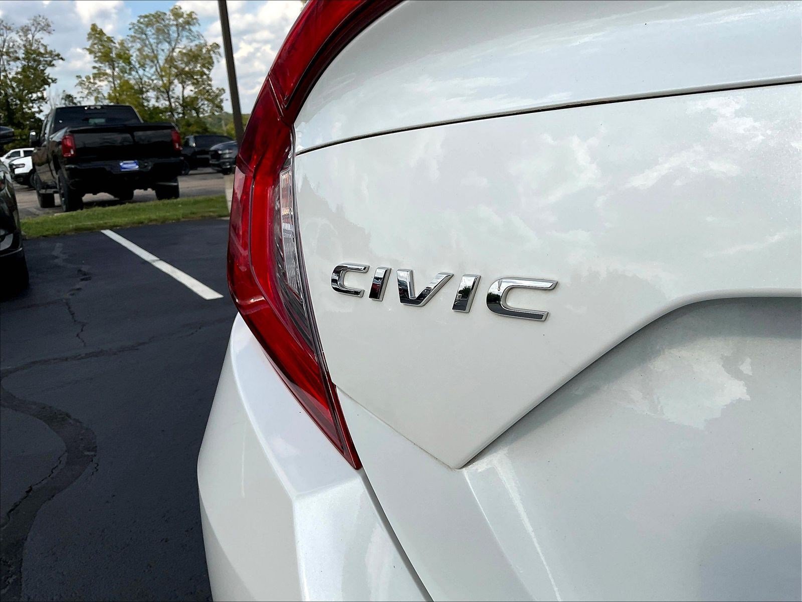 Used 2021 Honda Civic EX image 24