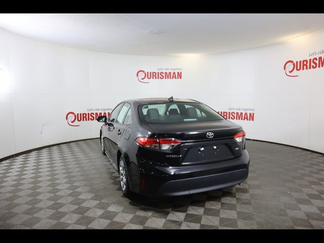 Used 2023 Toyota Corolla LE image 11