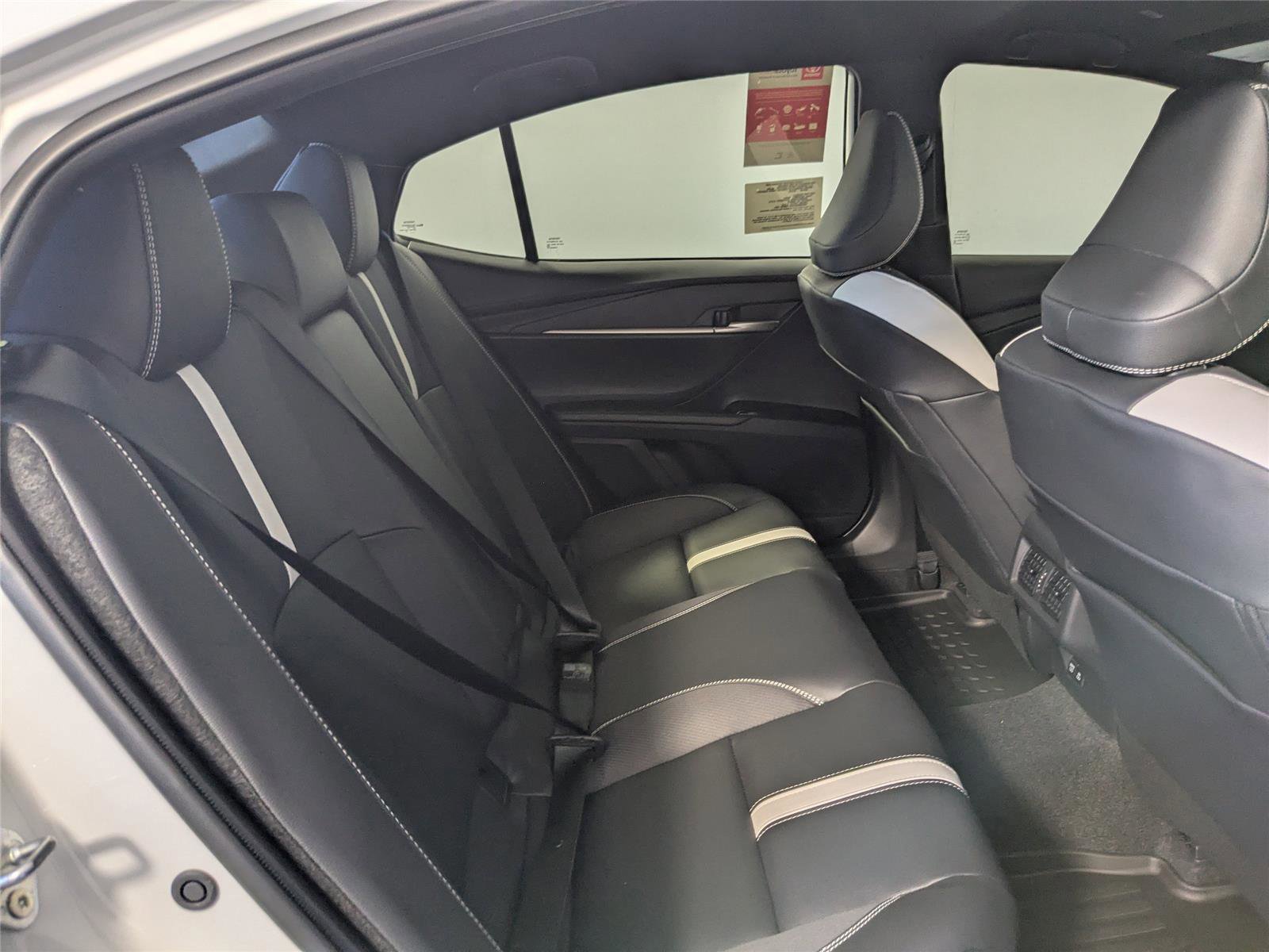 New 2026 Toyota Camry SE image 3