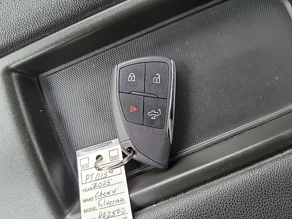 Used 2025 Chevrolet Silverado 2500 W/T w/ WT Convenience Package image 33
