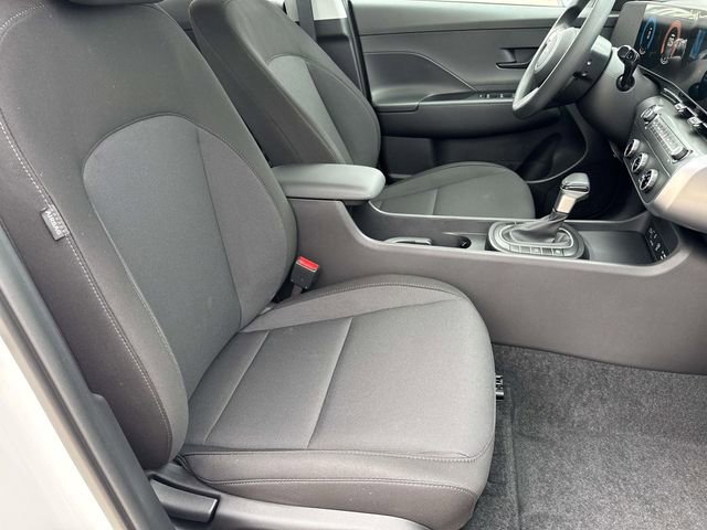 New 2026 Hyundai Kona SE image 16