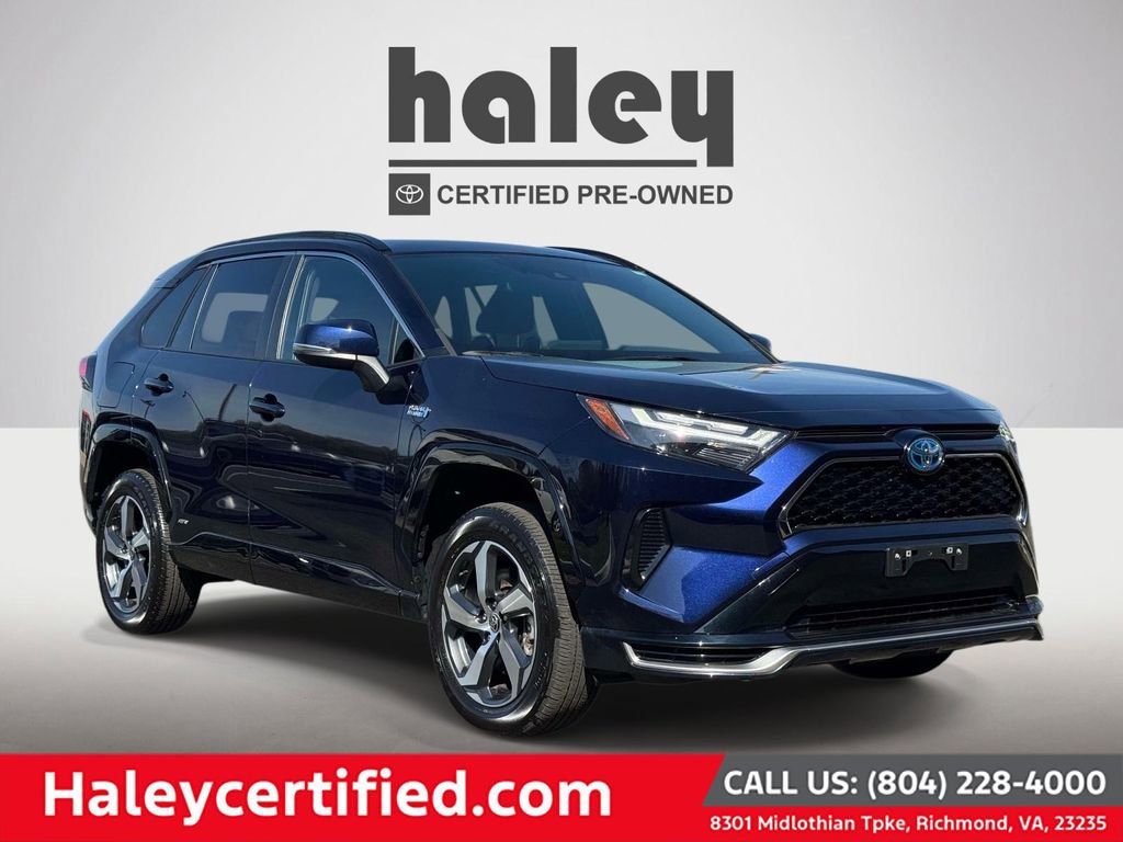 Used 2024 Toyota RAV4 SE w/ Weather & Moonroof Package