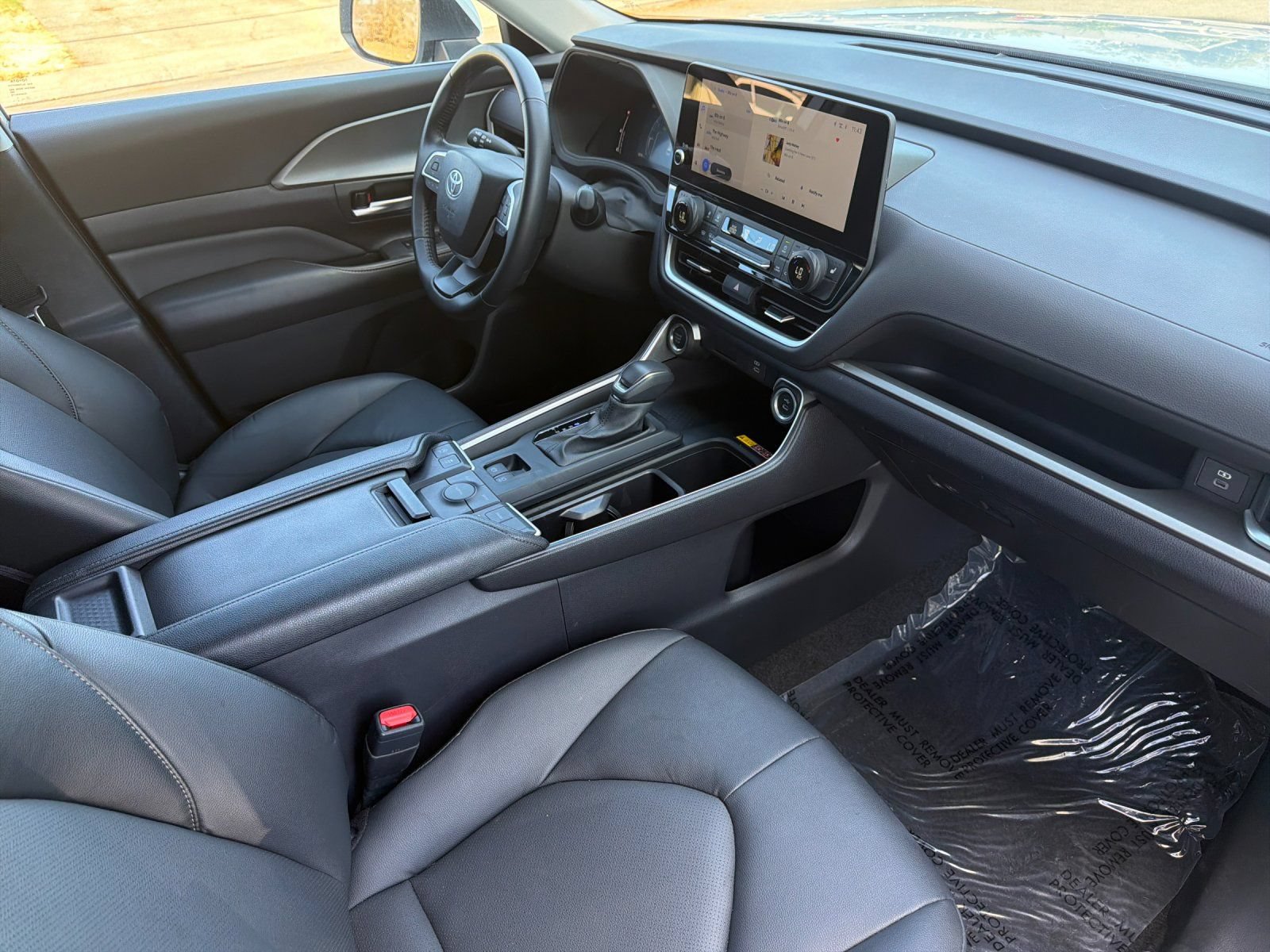 Used 2026 Toyota Grand Highlander FWD image 16