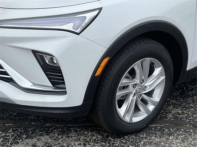 Used 2025 Buick Envista Preferred w/ Convenience I Package image 9