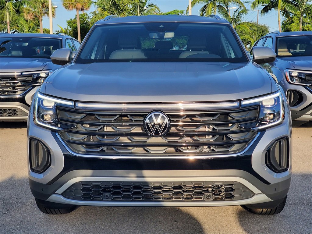 New 2026 Volkswagen Atlas Cross Sport SE image 2