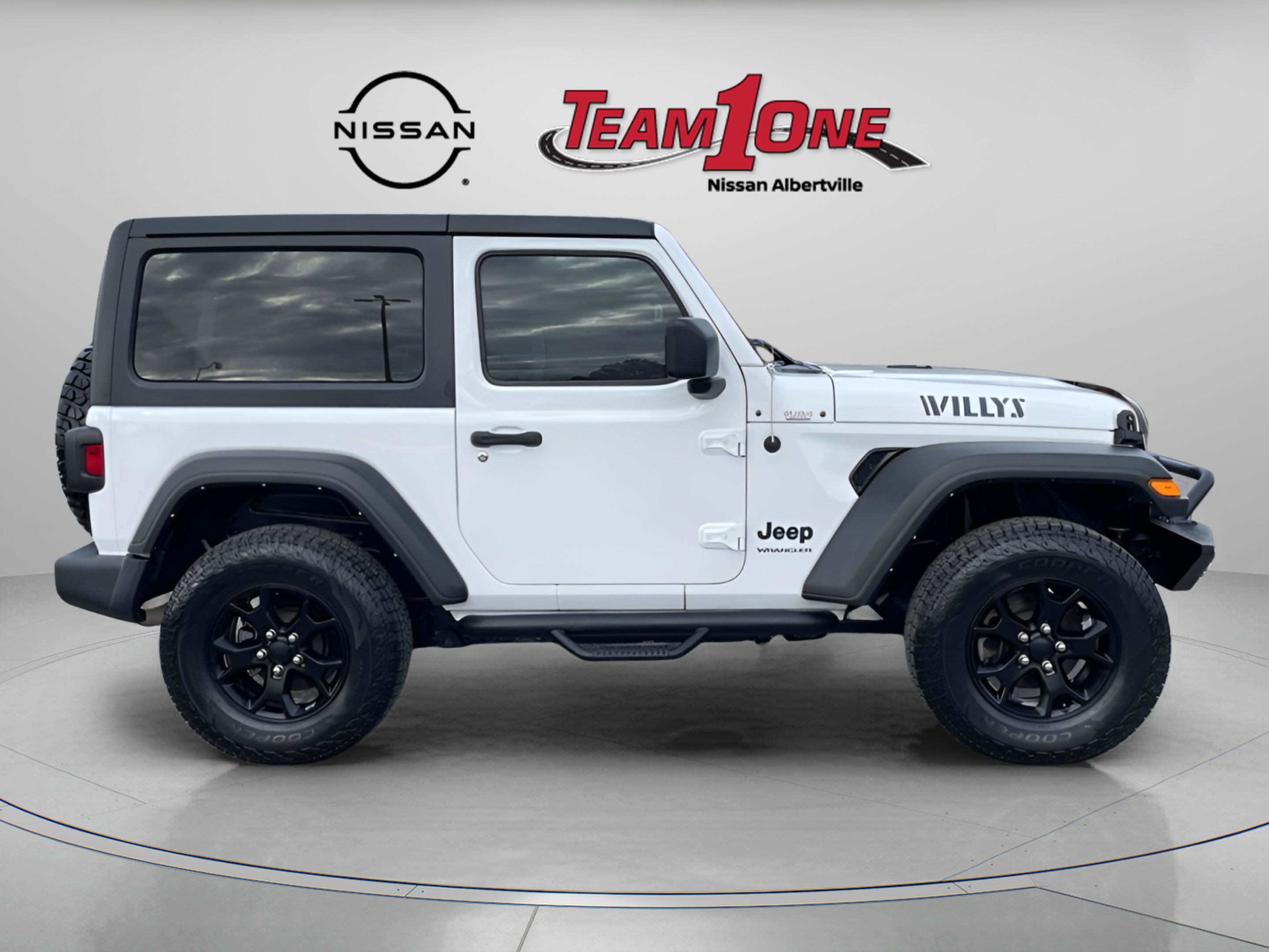 Used 2021 Jeep Wrangler Sport image 9