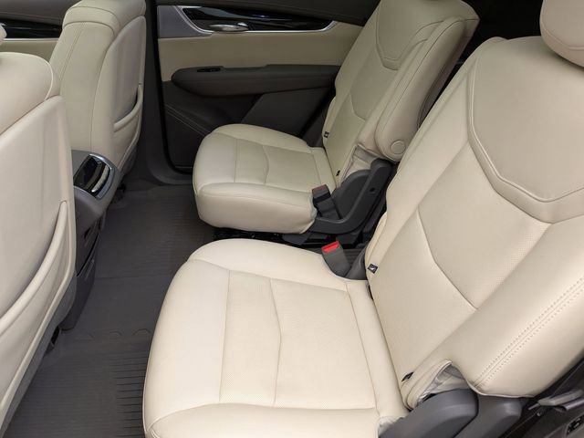 Certified 2025 Cadillac XT6 Premium Luxury w/ Technology Package image 22