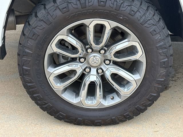 Used 2022 RAM 1500 Laramie w/ Laramie Southwest Edition image 10