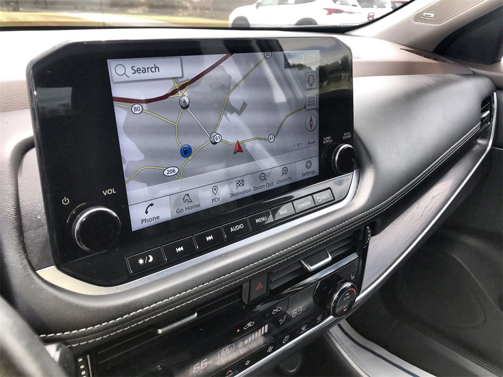 Used 2023 Nissan Rogue Platinum w/ Platinum Premium Package image 16