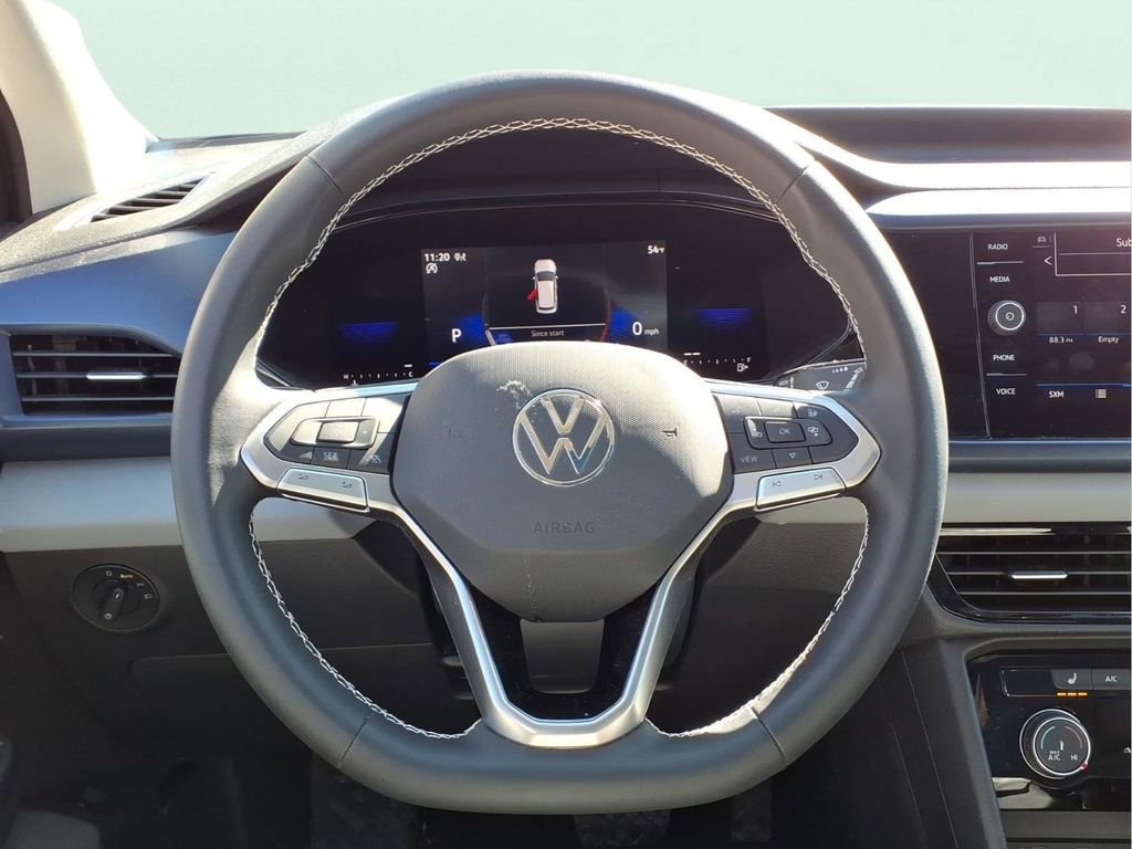 Used 2023 Volkswagen Taos SE image 30