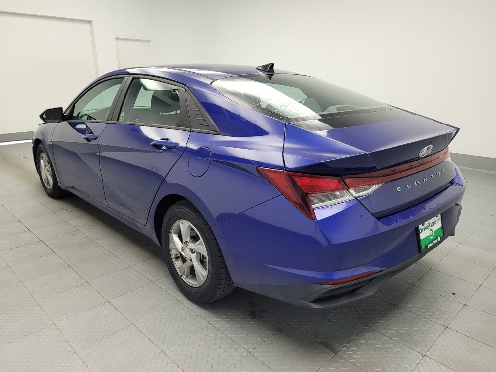 Used 2021 Hyundai Elantra SE FWD image 5