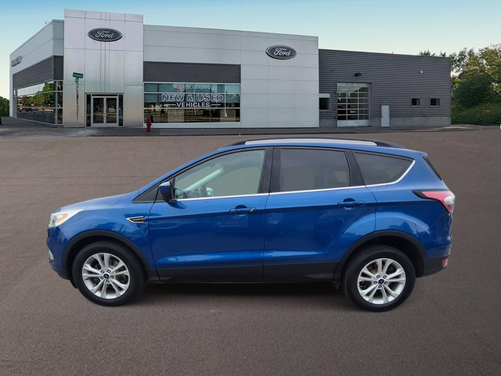 Used 2017 Ford Escape SE w/ Equipment Group 201A FWD image 6