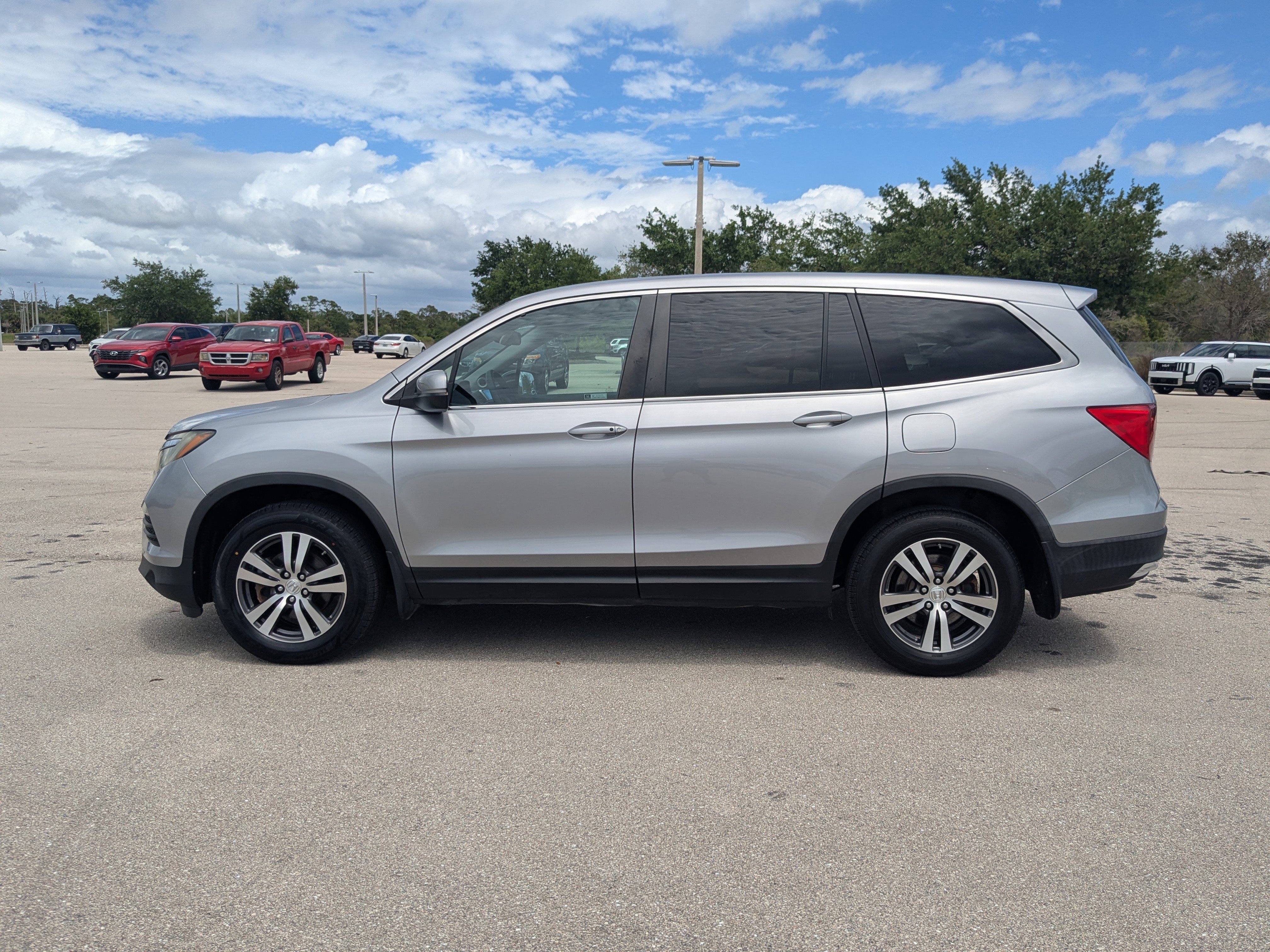 Used 2018 Honda Pilot EX-L image 8