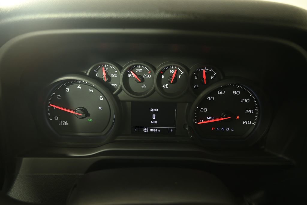 Used 2025 Chevrolet Silverado 3500 W/T image 25