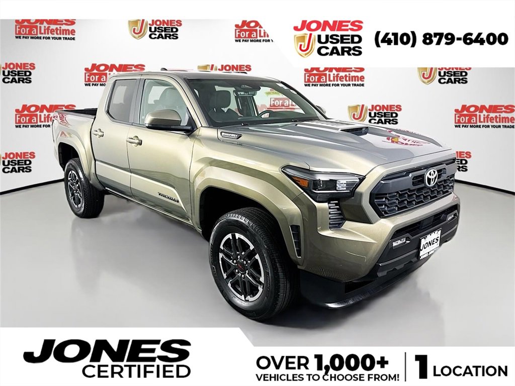 Used 2024 Toyota Tacoma TRD Sport image 1