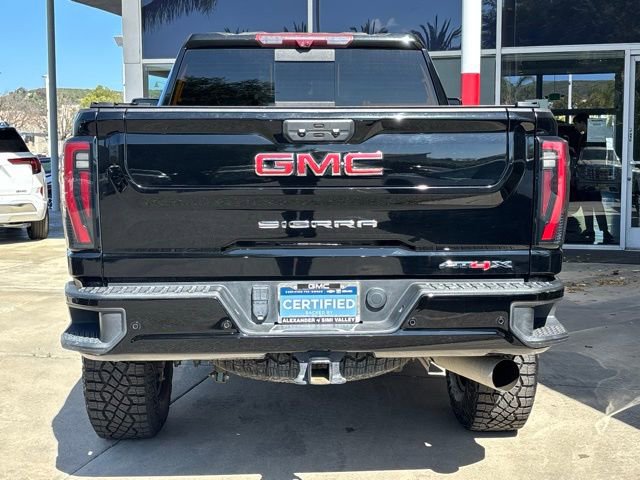 Used 2024 GMC Sierra 2500 AT4X image 12