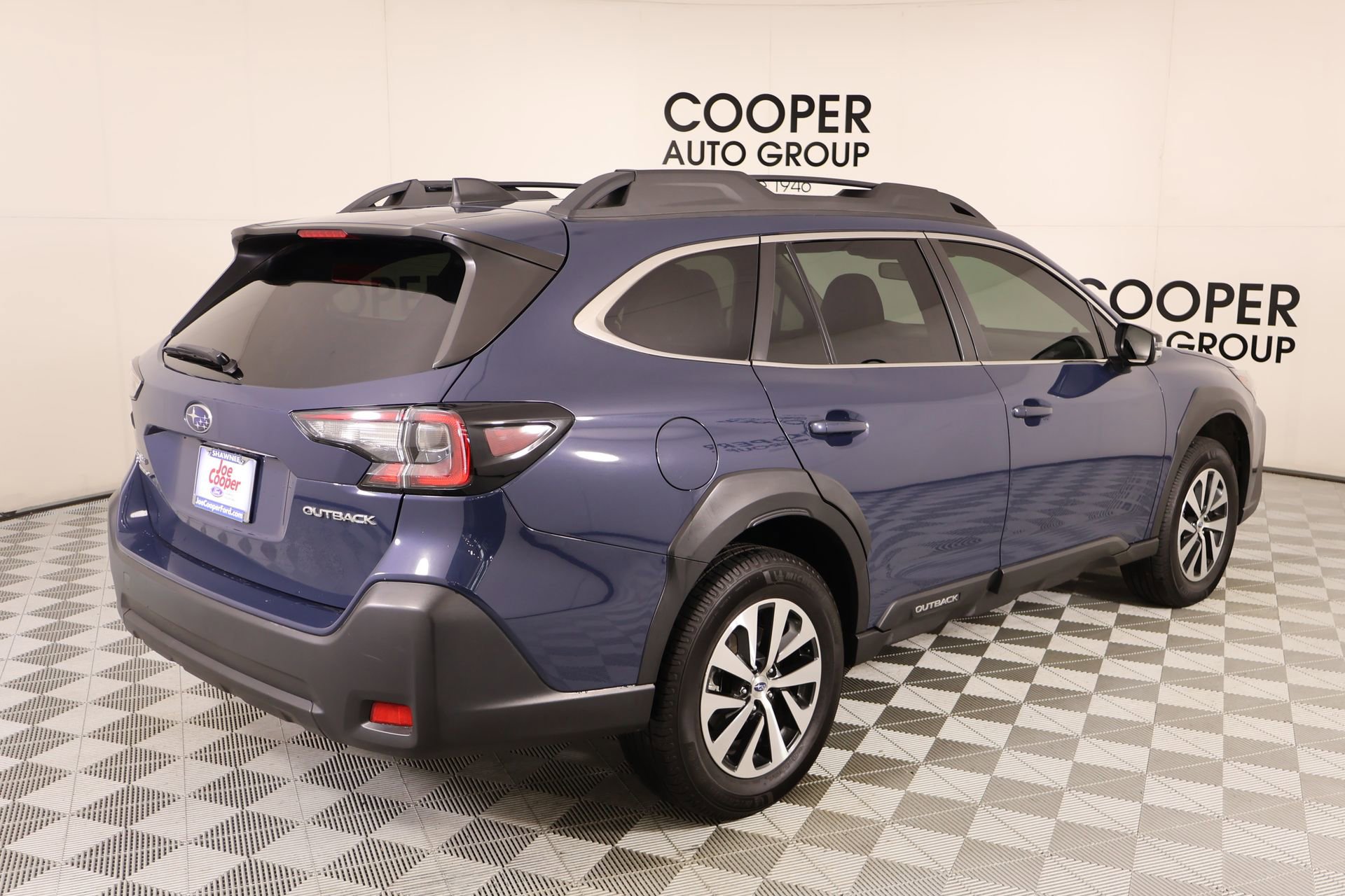 Used 2024 Subaru Outback Premium image 20
