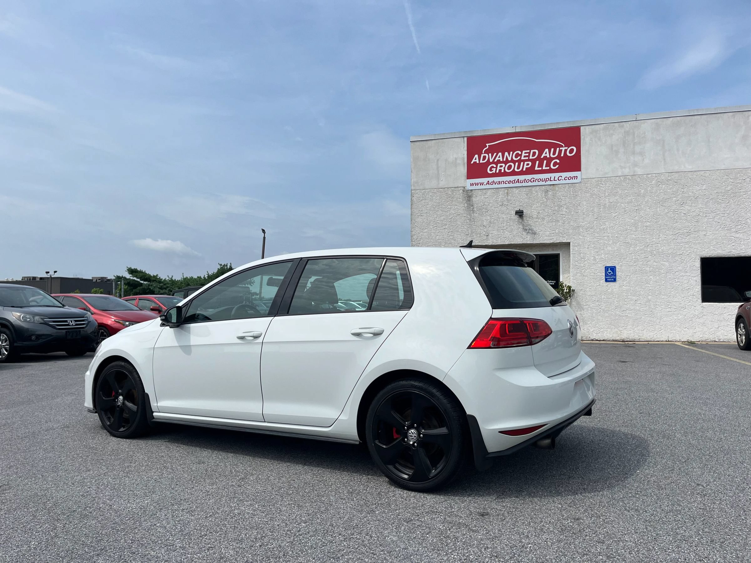 Used 2016 Volkswagen GTI S FWD image 4