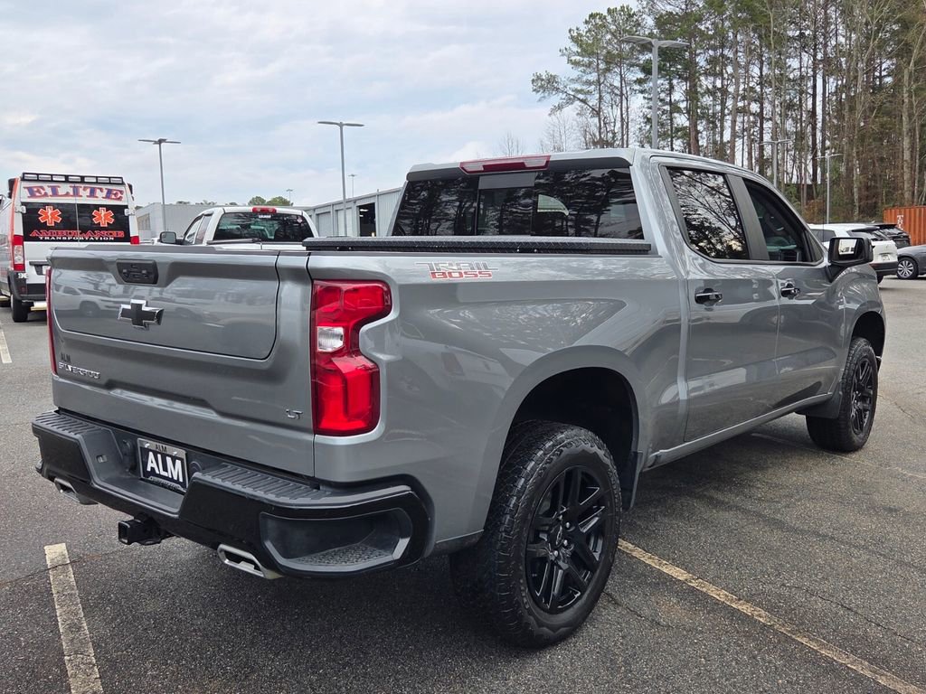 Used 2025 Chevrolet Silverado 1500 LT Trail Boss w/ Convenience Package II image 12