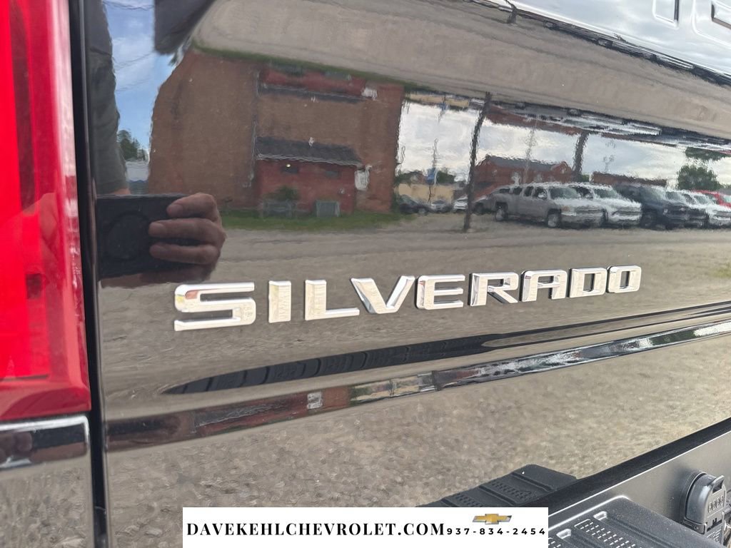 Used 2021 Chevrolet Silverado 1500 RST w/ Convenience Package II AWD/4WD image 36