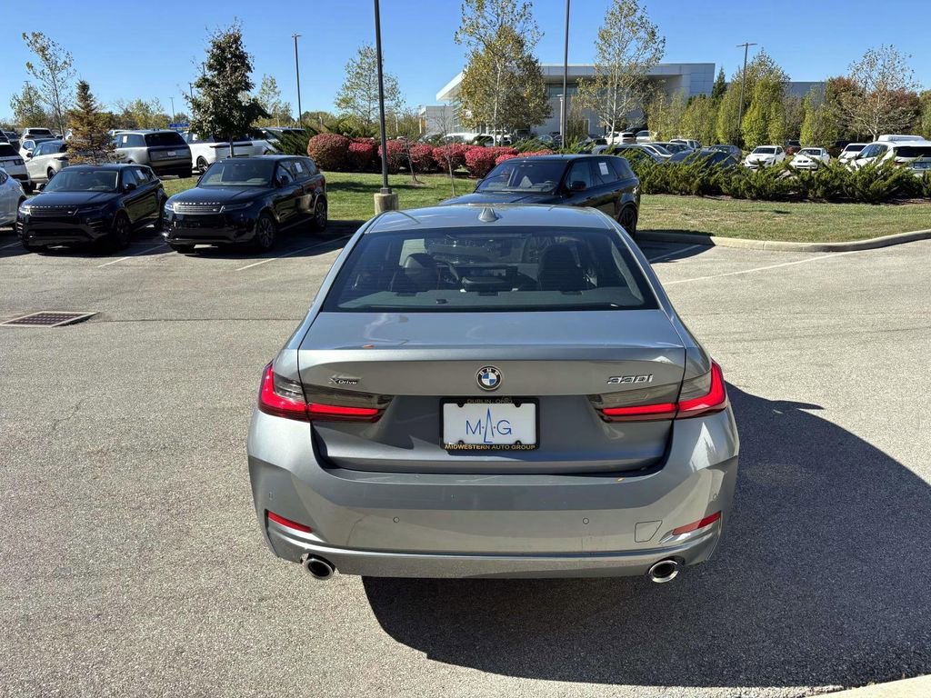 Certified 2025 BMW 330i xDrive Sedan image 6