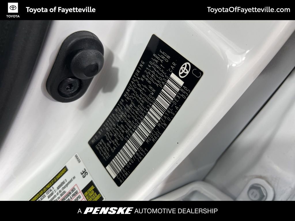 Used 2024 Toyota Corolla LE image 30