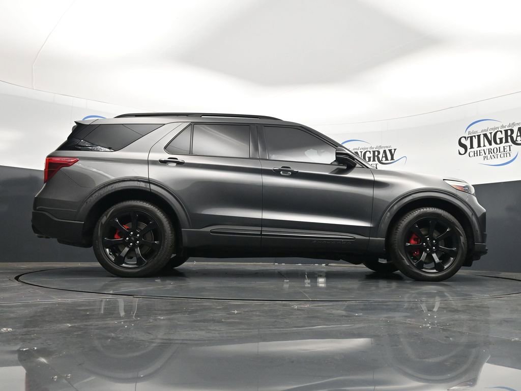 Used 2020 Ford Explorer ST w/ ST Street Pack image 24