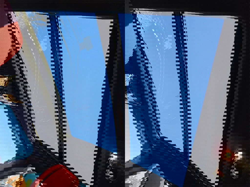 New 2026 BMW X6 xDrive40i w/ Climate Comfort Package image 19