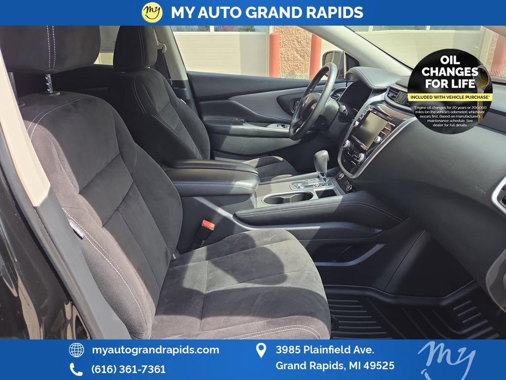 Used 2019 Nissan Murano S AWD/4WD image 23