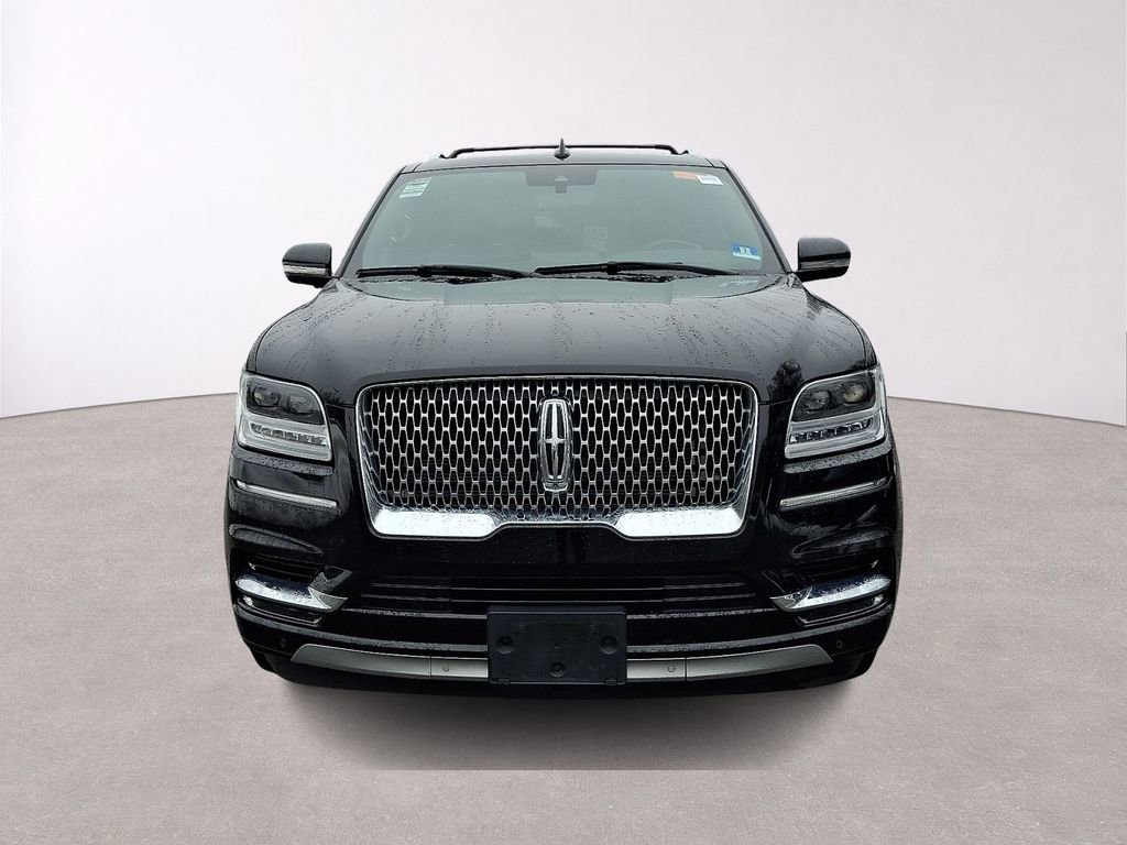 Used 2020 Lincoln Navigator Reserve image 2