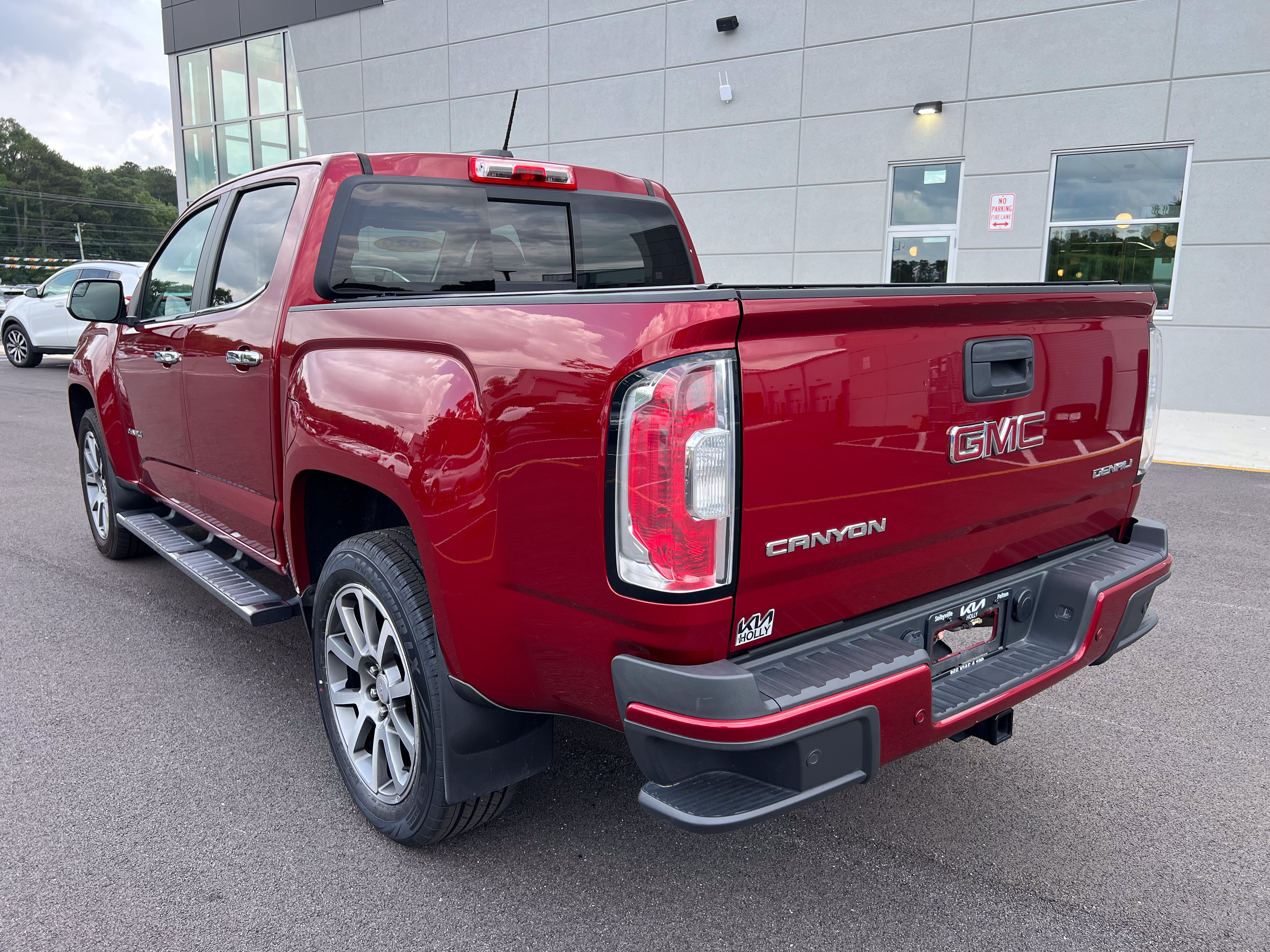 Used 2020 GMC Canyon Denali AWD/4WD image 4