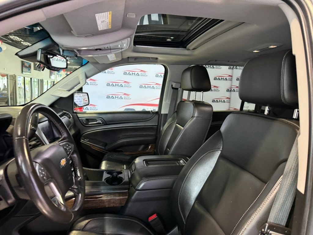 Used 2018 Chevrolet Suburban LT AWD/4WD image 30