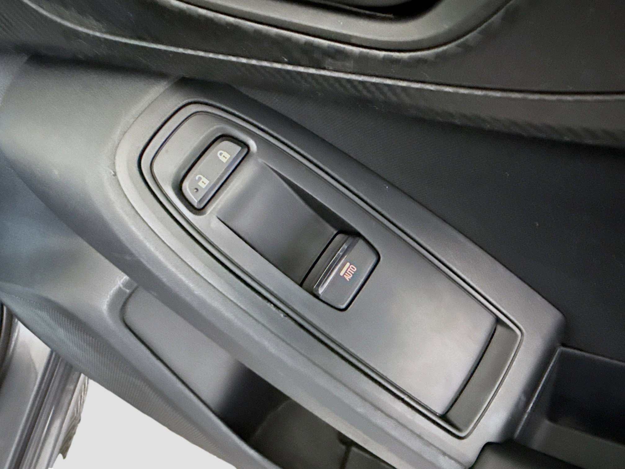 Used 2019 Subaru Impreza 2.0i w/ Eyesight image 30