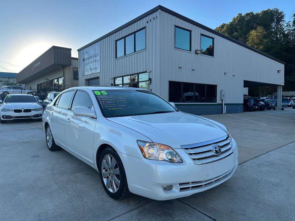 Used 2005 Toyota Avalon