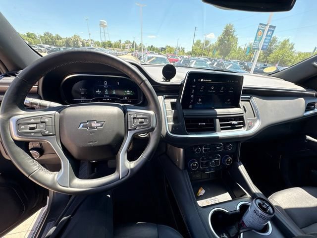 Used 2023 Chevrolet Tahoe Z71 w/ Luxury Package AWD/4WD image 11