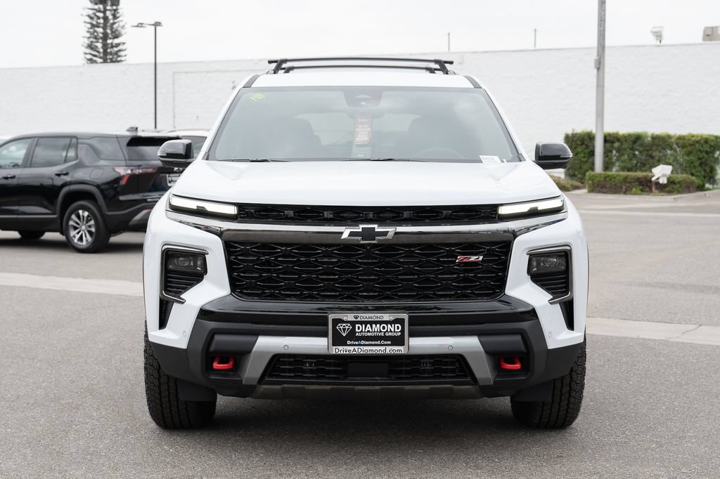 New 2026 Chevrolet Traverse Z71 w/ Enhanced Driving Package AWD/4WD image 2