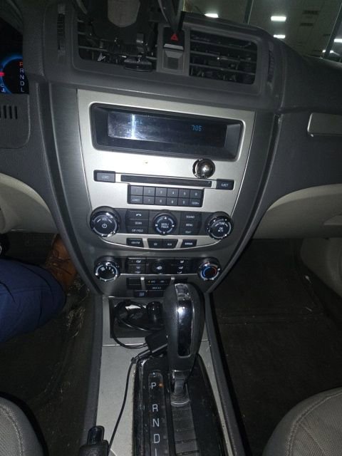 Used 2012 Ford Fusion SE image 24