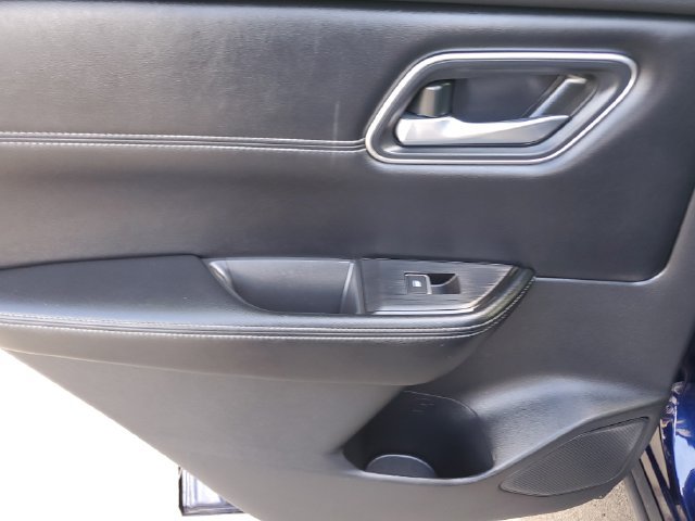 Used 2024 Nissan Rogue Platinum w/ Platinum Premium Package AWD/4WD image 30