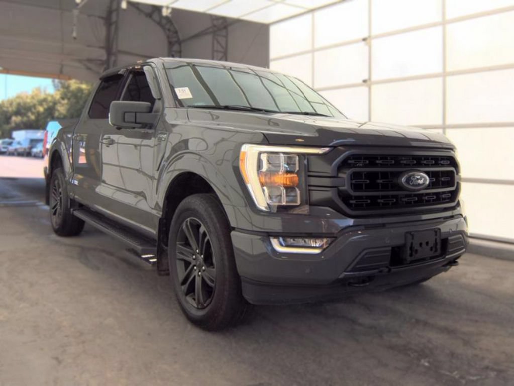 Used 2021 Ford F150 XLT w/ Equipment Group 302A High AWD/4WD image 4
