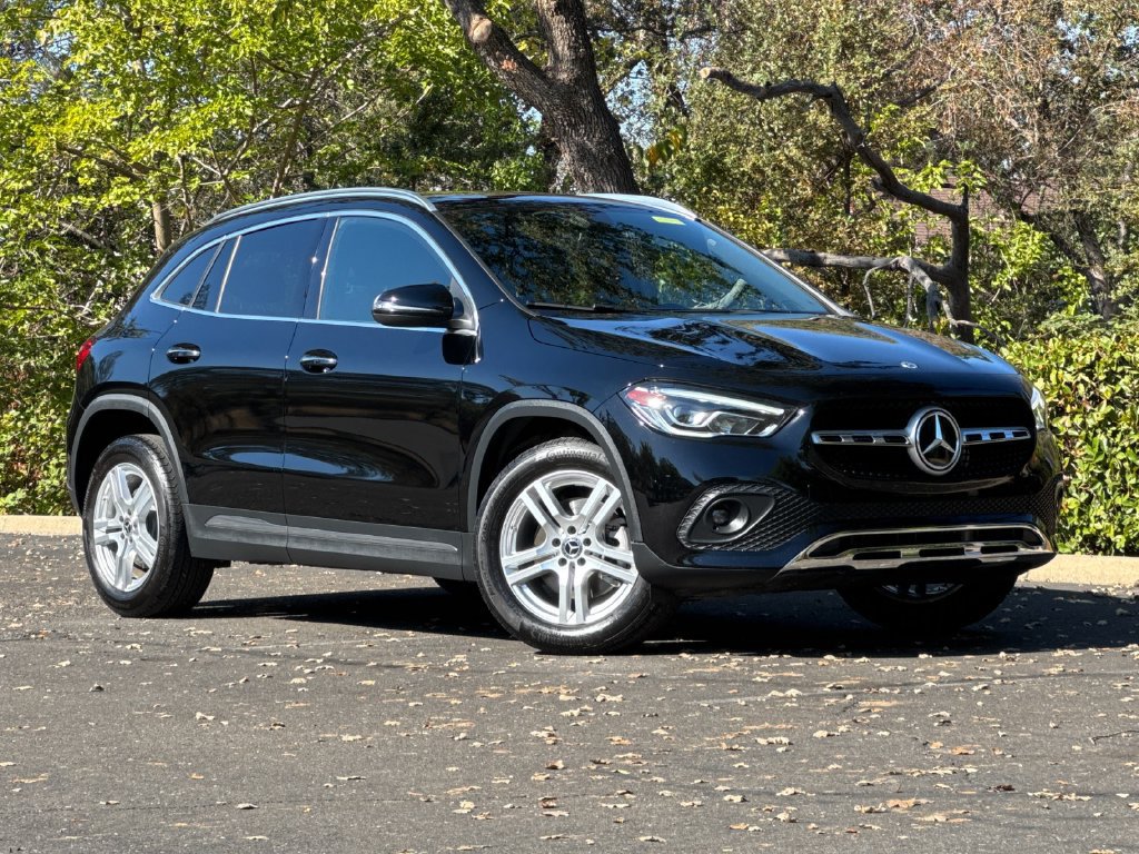 Used 2021 Mercedes-Benz GLA 250 4MATIC image 2
