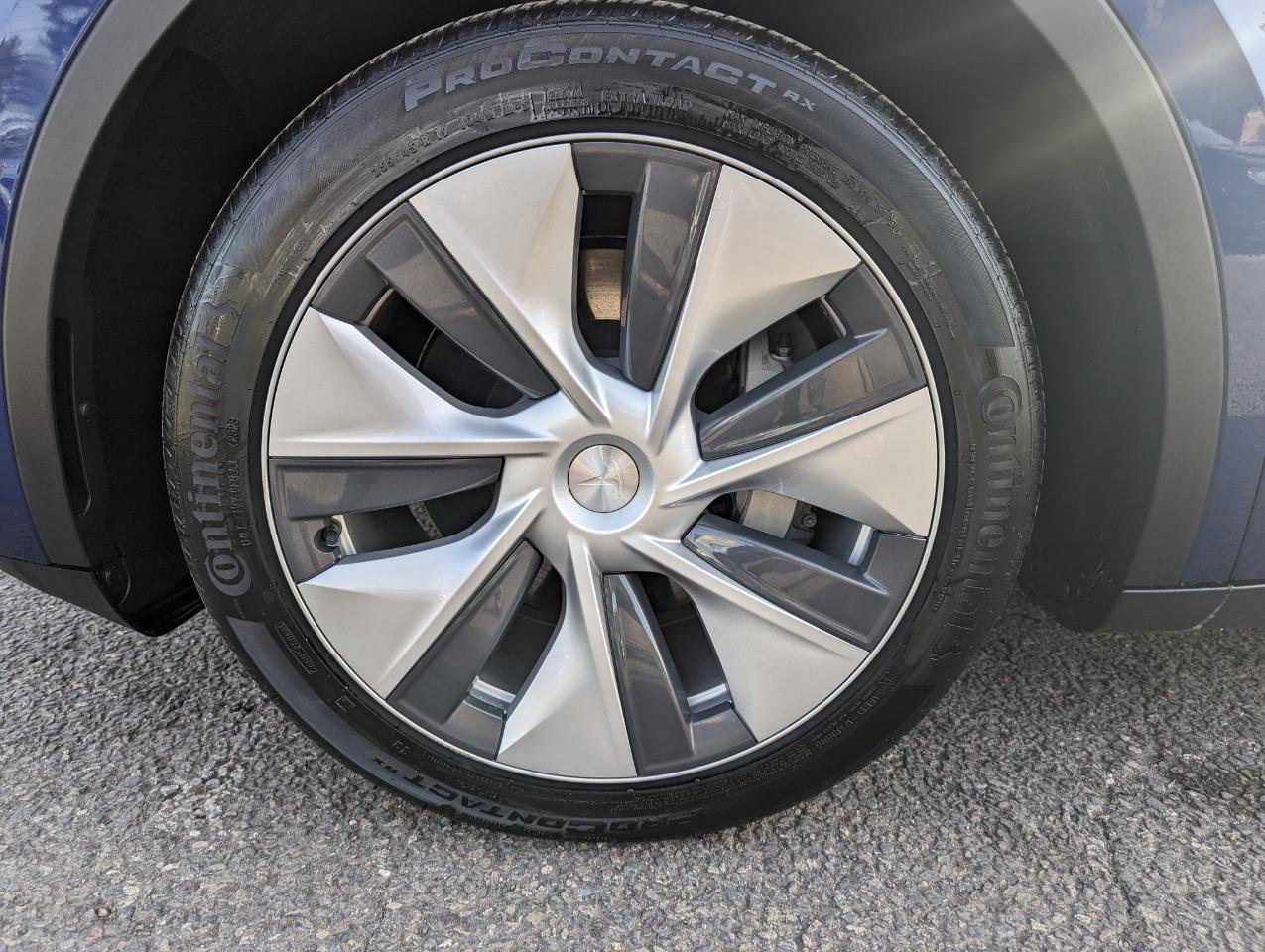 Used 2021 Tesla Model Y Long Range image 47