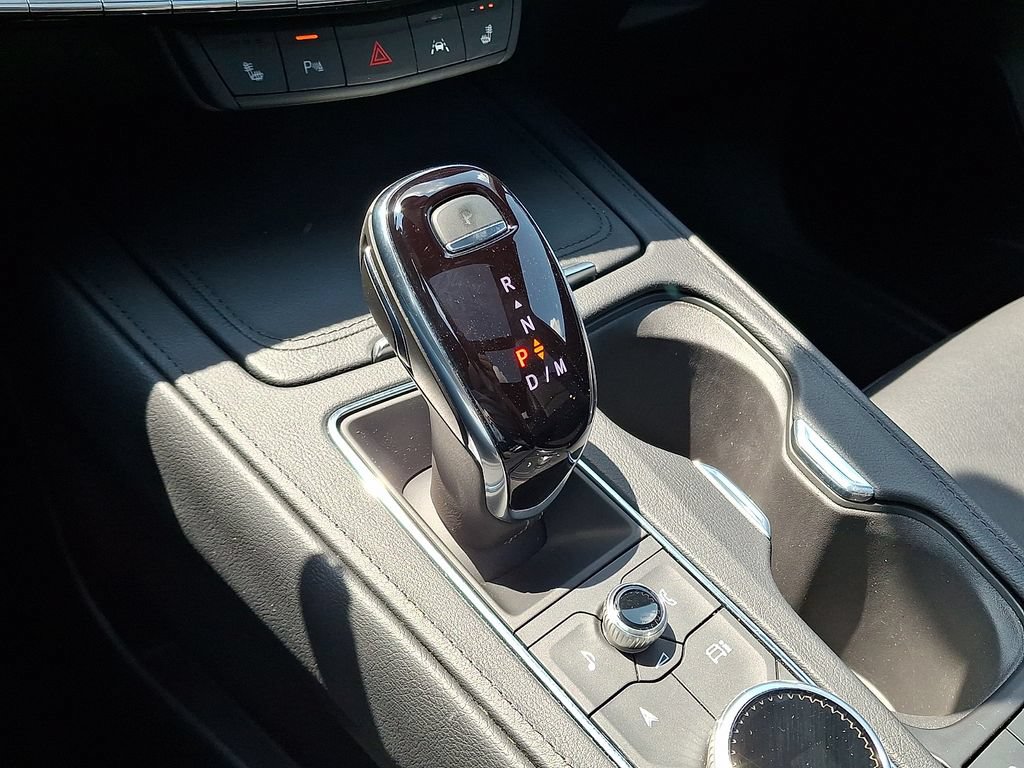 Used 2024 Cadillac XT4 Sport w/ Cold Weather Package AWD/4WD image 15