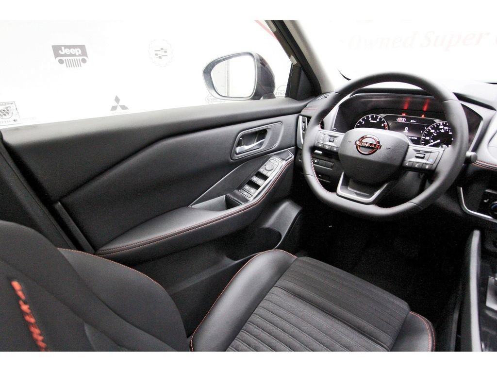 New 2026 Nissan Rogue SV AWD/4WD image 6