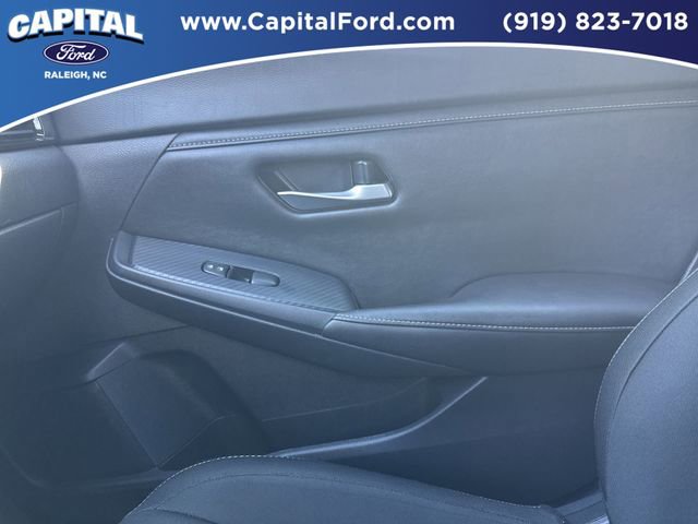 Used 2025 Nissan Sentra SV image 27