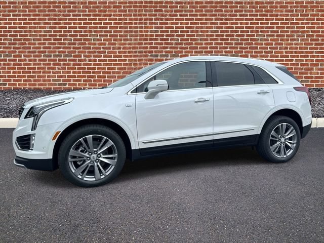 New 2026 Cadillac XT5 Premium Luxury w/ Driver Assist Package AWD/4WD image 2